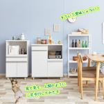 オープン部は炊飯器やオーブンの収納に最適