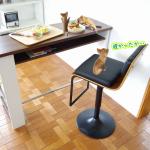 座面は360度回転式